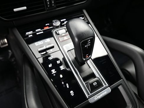 Certified 2021 Porsche Cayenne GTS AWD/4WD image 25