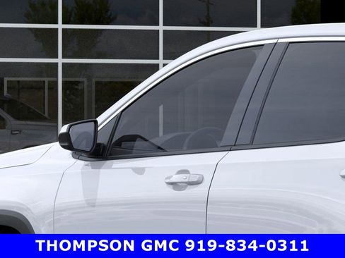 New 2023 GMC Terrain SLE image 12