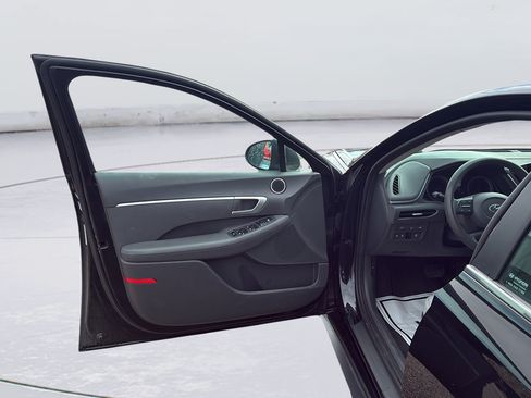 Used 2021 Hyundai Sonata SE FWD image 20