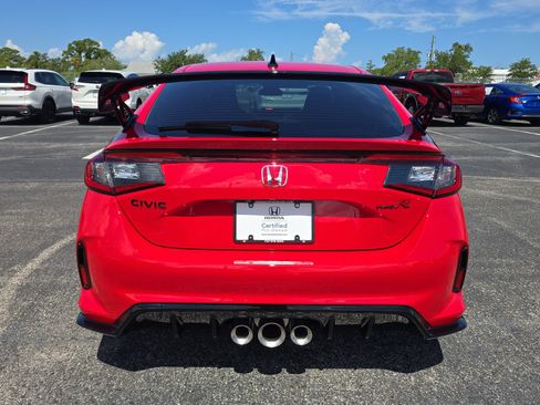 Certified 2026 Honda Civic Type R image 4