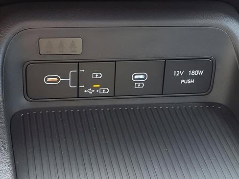 New 2026 Hyundai Kona SE image 19