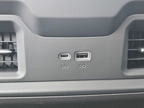 Used 2026 Chevrolet Silverado 1500 RST w/ All Star Edition Plus image 8