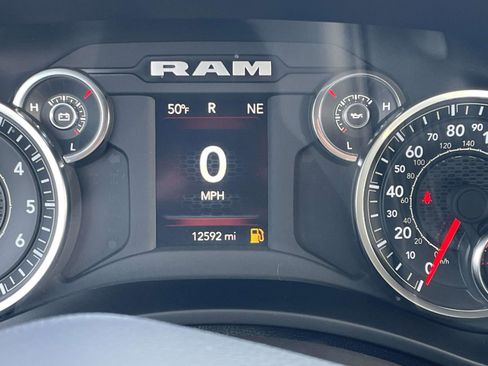 Used 2024 RAM 2500 Big Horn w/ Bed Utility Group image 14