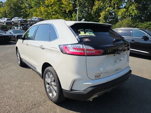 Used 2022 Ford Edge Titanium AWD/4WD image 4