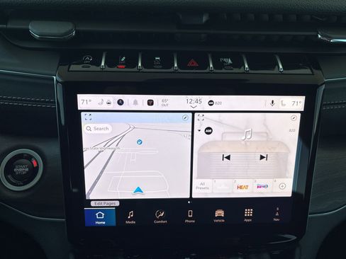 New 2025 Jeep Grand Cherokee Limited w/ Trailer Tow Package image 17