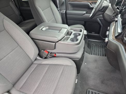 Used 2024 GMC Sierra 1500 SLE w/ Preferred Package AWD/4WD image 14