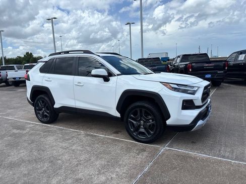 Used 2024 Toyota RAV4 Adventure AWD/4WD image 7