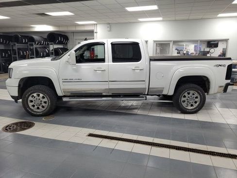 Used 2012 GMC Sierra 3500 Denali image 4