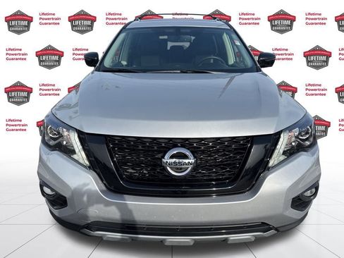 Certified 2020 Nissan Pathfinder SL image 2