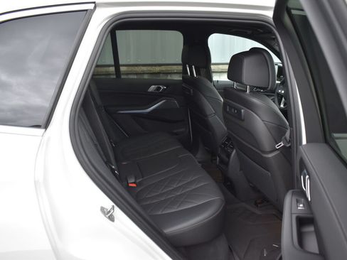 Used 2023 BMW X5 xDrive45e w/ Parking Assistance Package AWD/4WD image 23