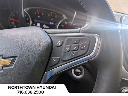 Used 2022 Chevrolet Equinox LT AWD/4WD image 21