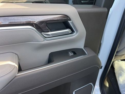 New 2026 Chevrolet Silverado 2500 LTZ w/ Z71 Chrome Sport Edition AWD/4WD image 13