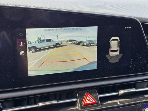 Certified 2024 Kia Niro Wind w/ Wind Preserve Package FWD image 32