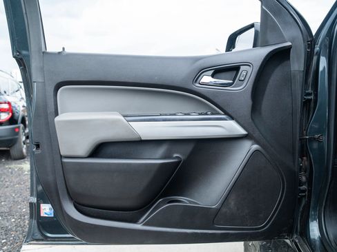 Used 2018 Chevrolet Colorado LT w/ Luxury Package, Chrome AWD/4WD image 24