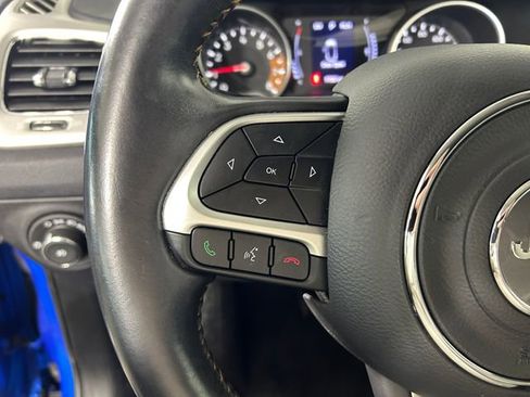 Used 2019 Jeep Compass Latitude image 16