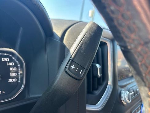 Used 2022 GMC Sierra 2500 AT4 w/ AT4 Premium Plus Package AWD/4WD image 33