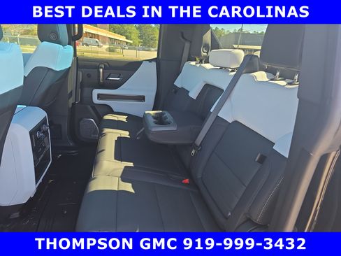 New 2025 GMC Hummer EV 3X image 18