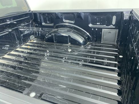 Used 2025 Ford F150 XLT w/ Equipment Group 302A MID image 9