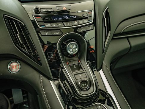 New 2026 Acura RDX SH-AWD image 27