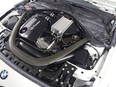 Used 2020 BMW M2 Competition w/ Executive Package RWD image 23