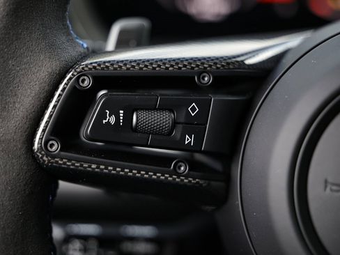 New 2025 Porsche Cayenne GTS image 34