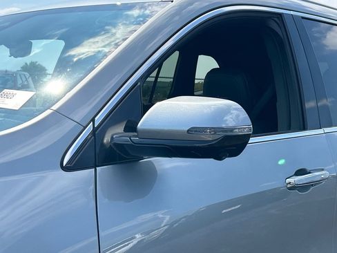 New 2026 Buick Enclave Avenir image 14