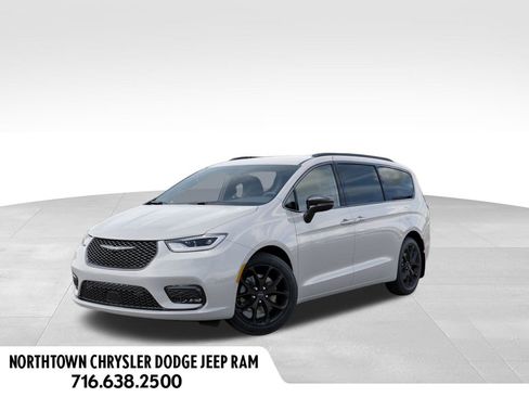 New 2026 Chrysler Pacifica Select w/ S Appearance Package AWD/4WD image 1