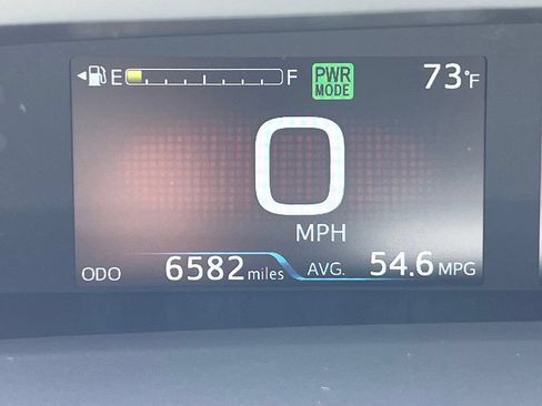 Certified 2022 Toyota Prius LE FWD image 34