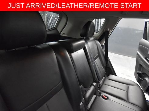 Used 2018 Nissan Rogue SL image 19