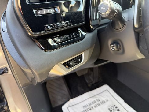 Used 2024 Lexus RX 350 Premium w/ Accessory Package (Z1) FWD image 9