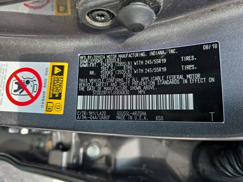 Used 2018 Toyota Highlander Limited image 38