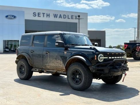 Used 2024 Ford Bronco Badlands w/ Sasquatch Package AWD/4WD image 1