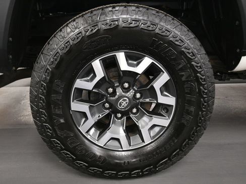 Used 2023 Toyota Tacoma TRD Off-Road AWD/4WD image 30