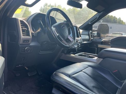 Used 2022 Ford F350 Lariat w/ Lariat Value Package AWD/4WD image 25
