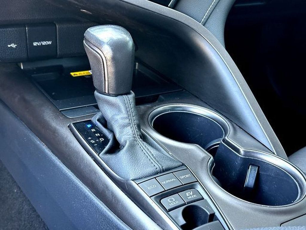 Certified 2024 Toyota Camry XSE w/ Navigation Package FWD image 17