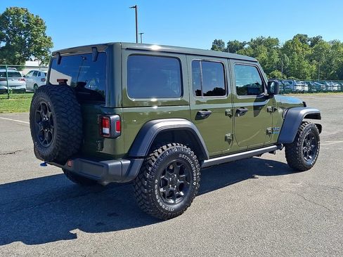 Used 2023 Jeep Wrangler Unlimited w/ Sun & Screen Package AWD/4WD image 9
