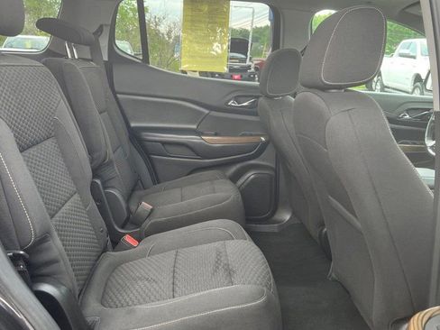 Used 2019 GMC Acadia SLE image 13