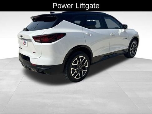 Certified 2023 Chevrolet Blazer RS w/ Driver Confidence II Package image 8