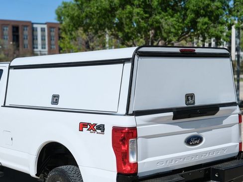 Used 2018 Ford F250 XL w/ Power Equipment Group image 23