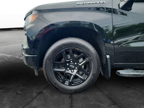 Used 2024 Chevrolet Silverado 1500 Custom AWD/4WD image 14