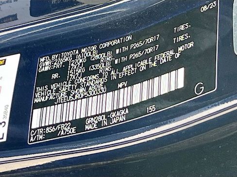 Used 2023 Toyota 4Runner SR5 image 31