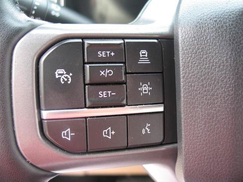 Used 2022 Ford F150 Lariat w/ Equipment Group 502A High AWD/4WD image 36