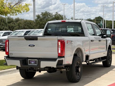 New 2026 Ford F250 XL w/ STX Appearance Package AWD/4WD image 4