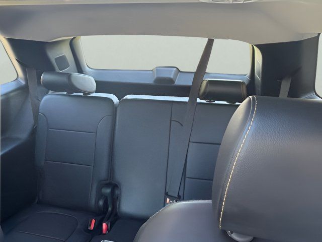 Used 2019 Chevrolet Traverse LT w/ LT Premium Package AWD/4WD image 7