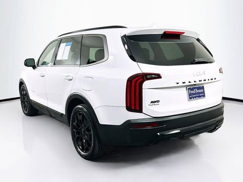 Used 2022 Kia Telluride SX w/ SX Prestige Package AWD/4WD image 6