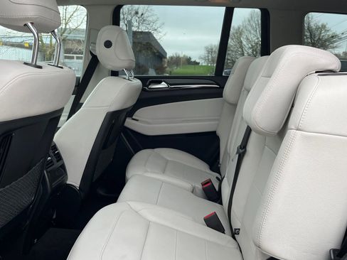 Used 2018 Mercedes-Benz GLS 450 4MATIC image 10