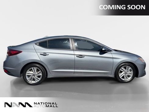 Used 2019 Hyundai Elantra Value Edition FWD image 6