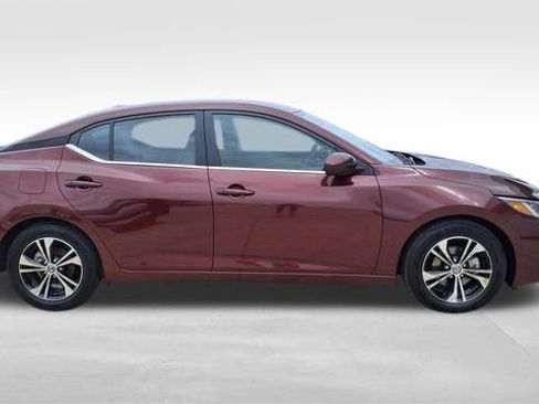 Used 2023 Nissan Sentra SV image 11
