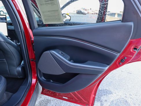 Used 2024 Ford Mustang Mach-E Select w/ Comfort Package Lite image 40