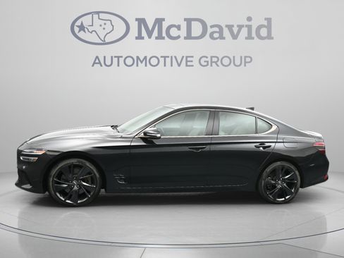 Used 2023 Genesis G70 3.3T w/ Sport Advanced Package RWD image 5